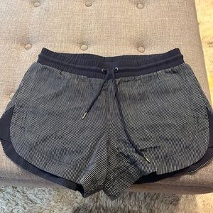 Women's linen active wear shorts. Draw string